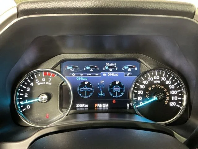 Used 2020 Gray Ford Lariat image 18