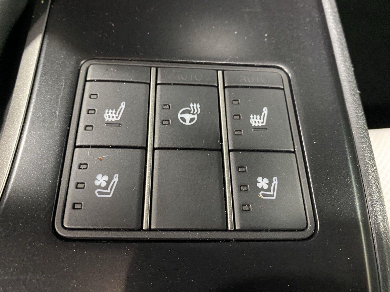 Used 2024 Cloudburst Gray with Obsidian Roof Lexus UX 250h F SPORT Design image 17