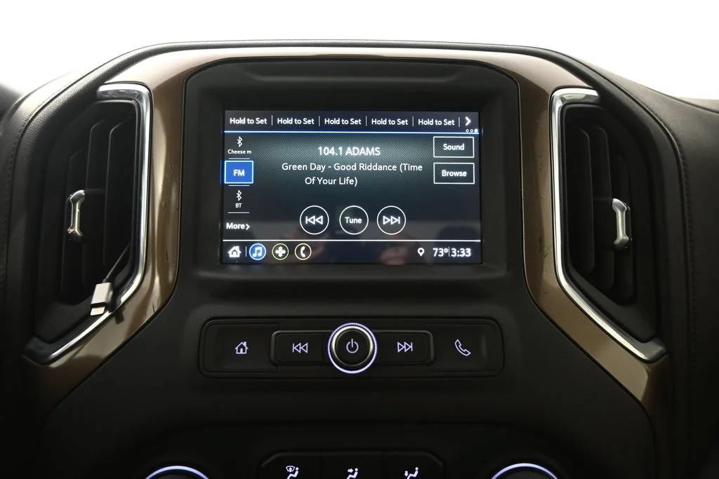 Used 2019 BLACK Chevrolet Custom Trail Boss image 27