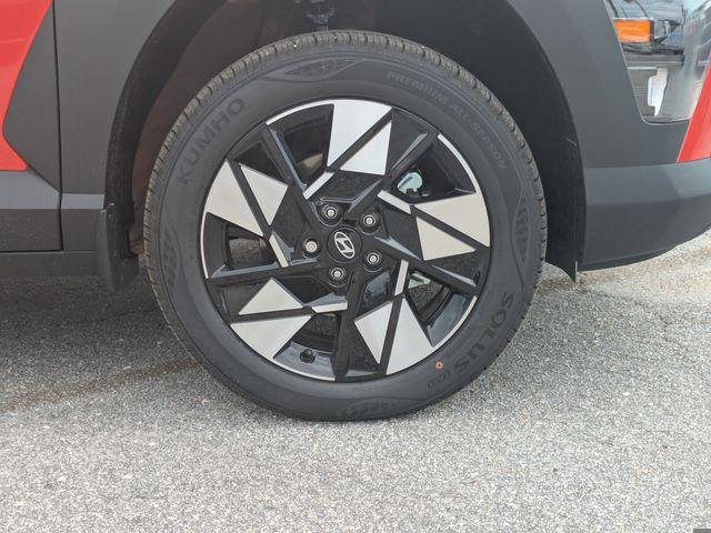 2025 Hyundai Kona SEL Convenience - Photo 11