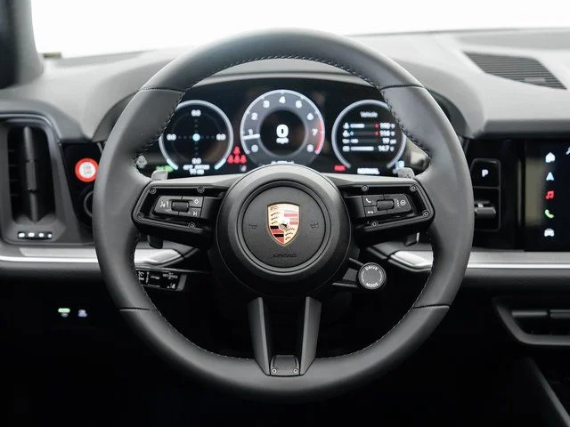 Certified Used 2025  Porsche  image 13