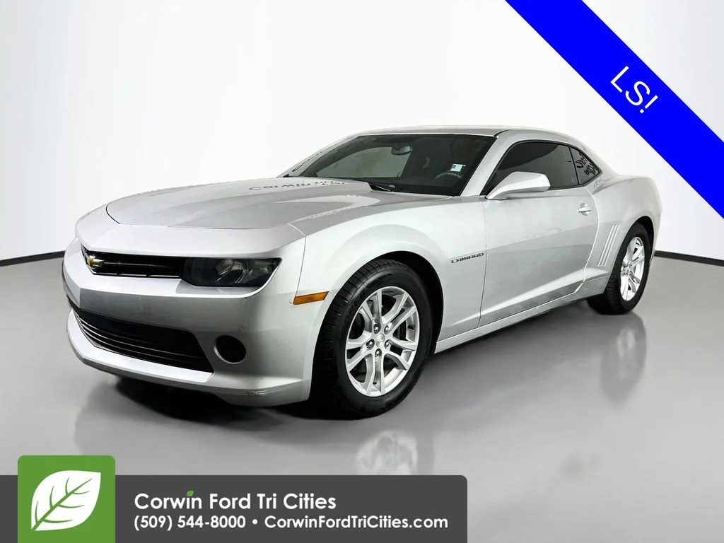 Used 2014 Silver Ice Metallic Chevrolet 2LS image 5
