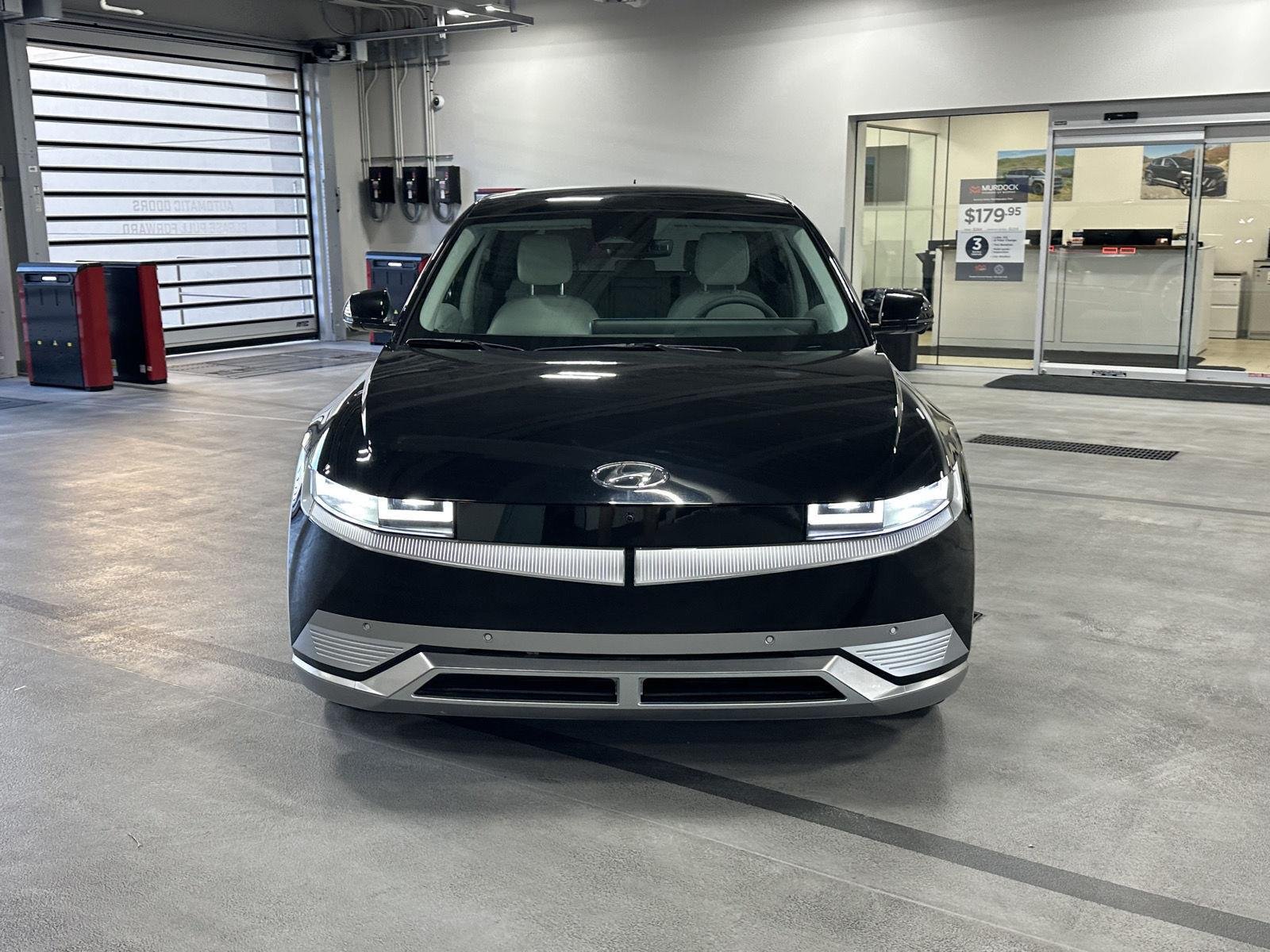 Certified Used 2024 Abyss Black Hyundai Limited image 18