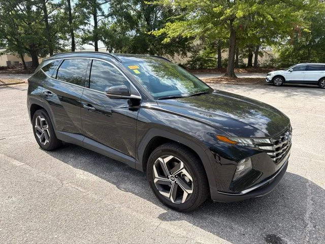Used 2023 Black Hyundai Limited image 7