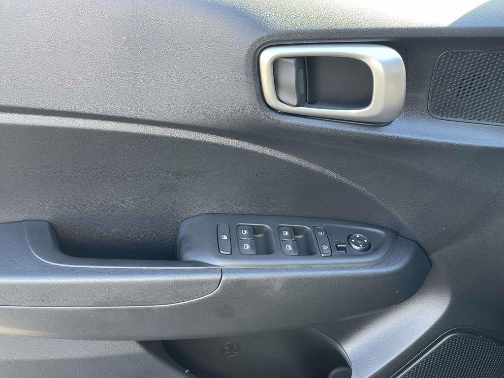 New 2026 Black Hyundai SE image 16
