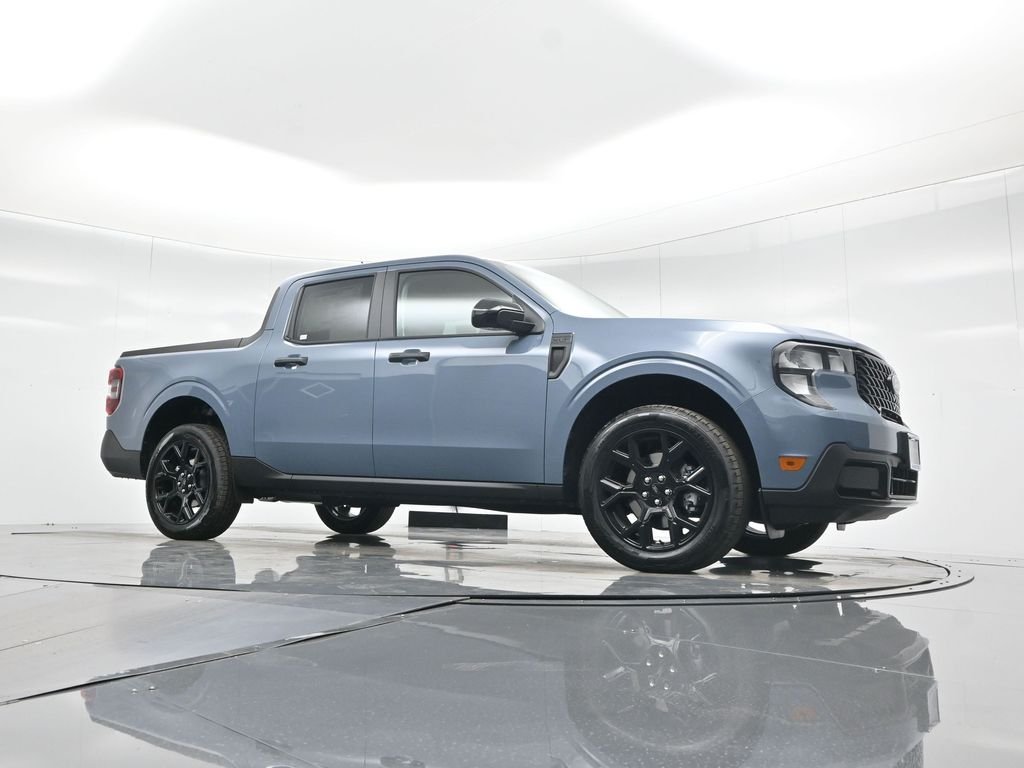 New 2025 Azure Gray Metallic Tri-Coat Ford XLT image 44