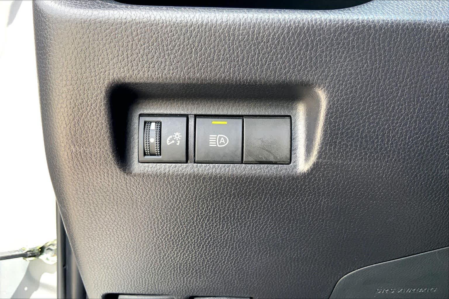Used 2025 Silver Sky Metallic Toyota LE image 33