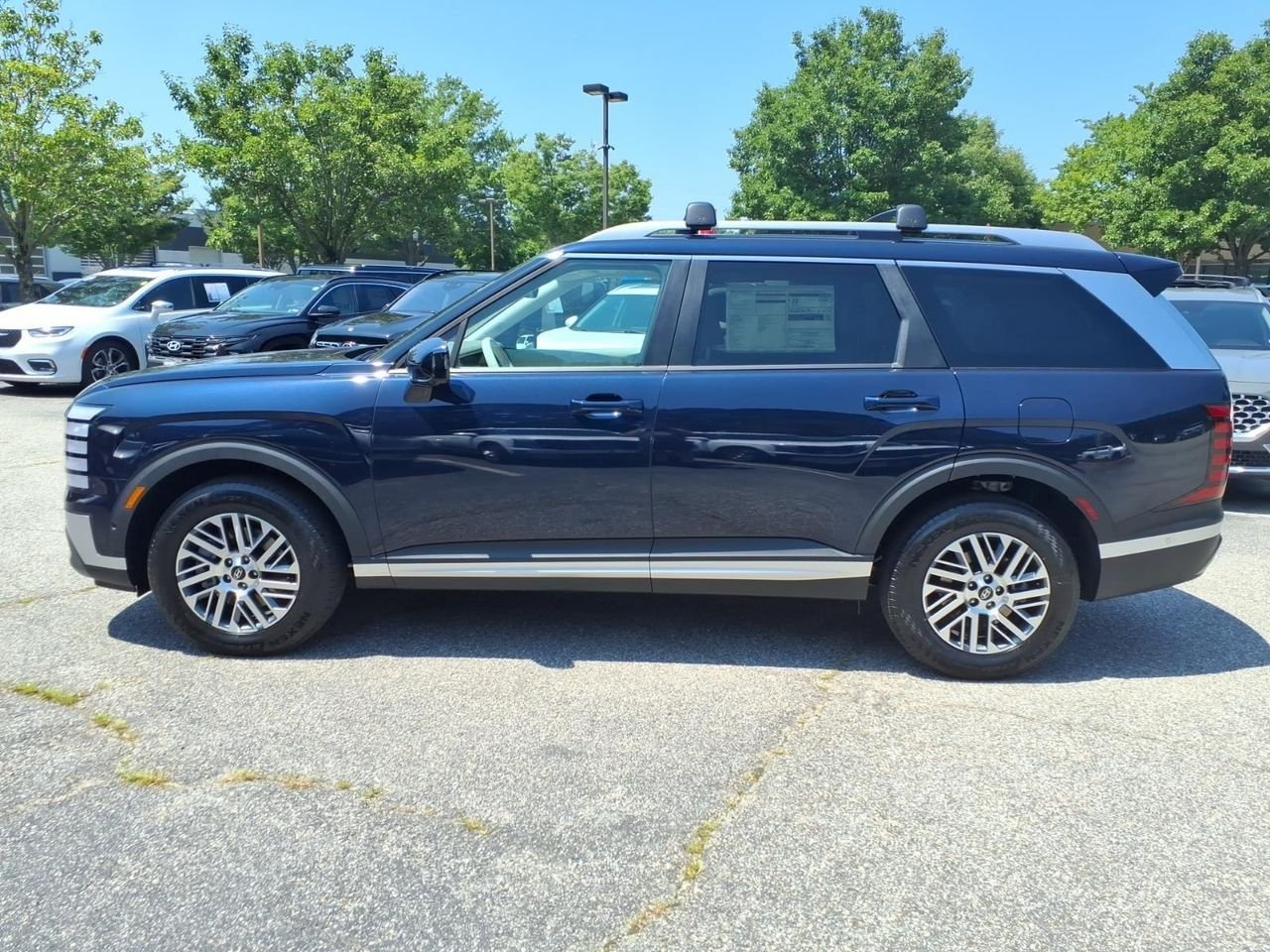 New 2026 Classy Blue Pearl Hyundai SEL Premium AWD image 9