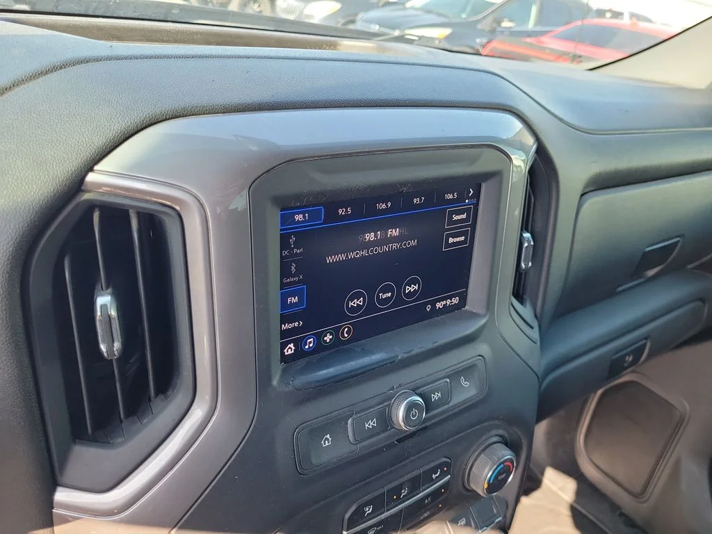 Used 2020 Northsky Blue Metallic Chevrolet WT image 31