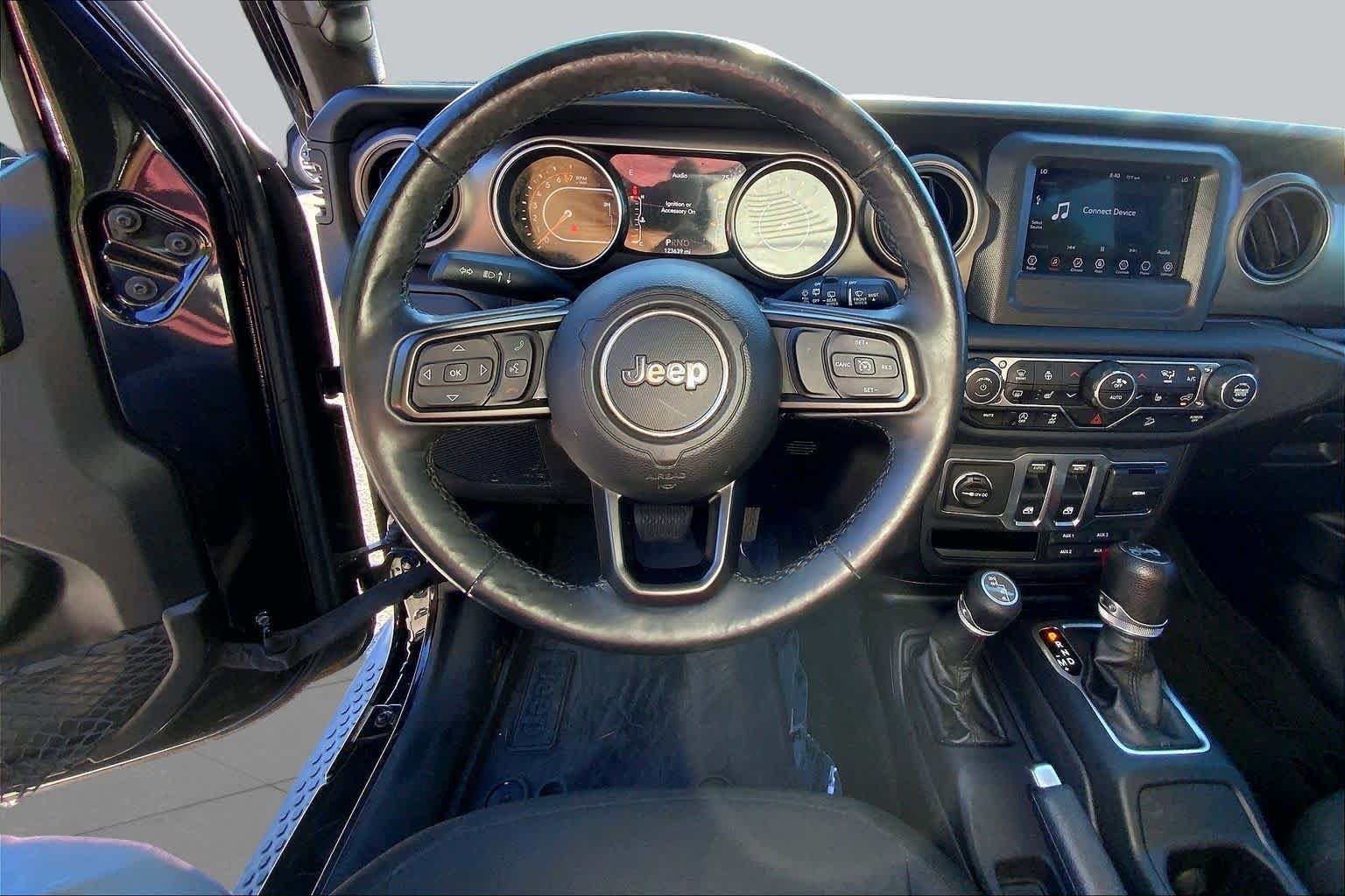 Used 2019 Black Clearcoat Jeep Sport S image 5
