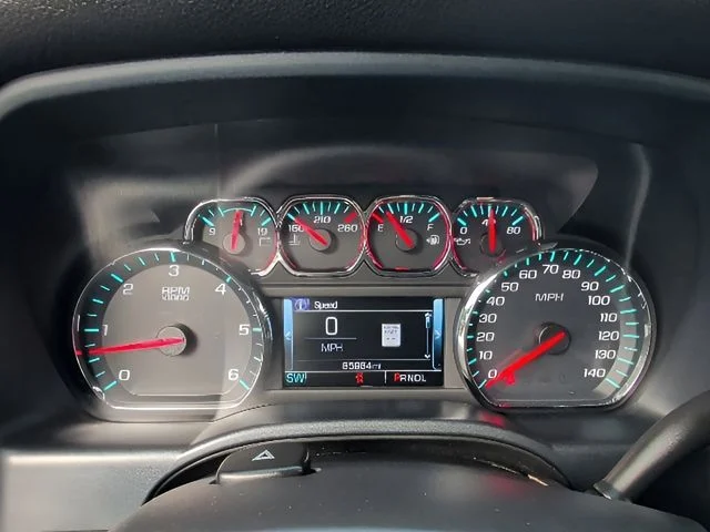 Used 2017 Gray GMC SLE image 20