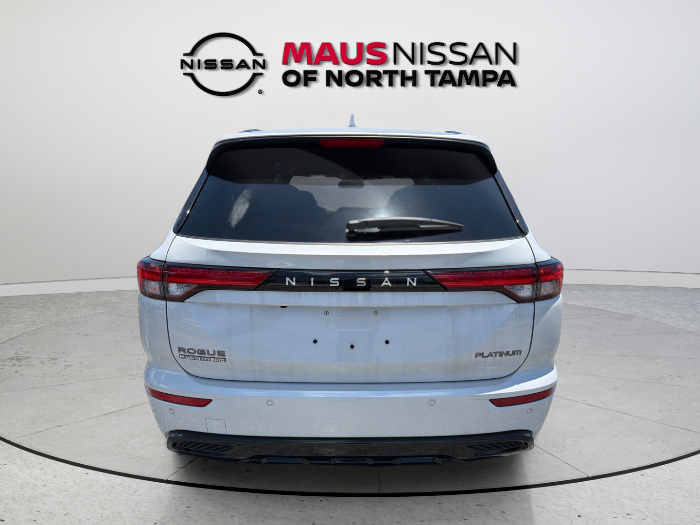 New 2026 White Nissan Platinum image 7