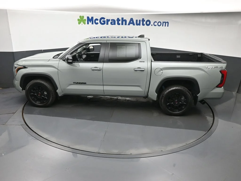 Used 2024  Toyota Limited image 26