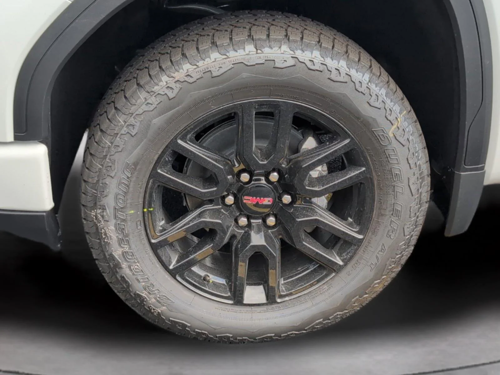 New 2026 Summit White GMC Elevation image 33