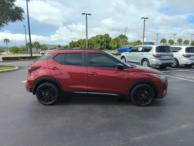 Used 2023 Red Nissan SR image 3