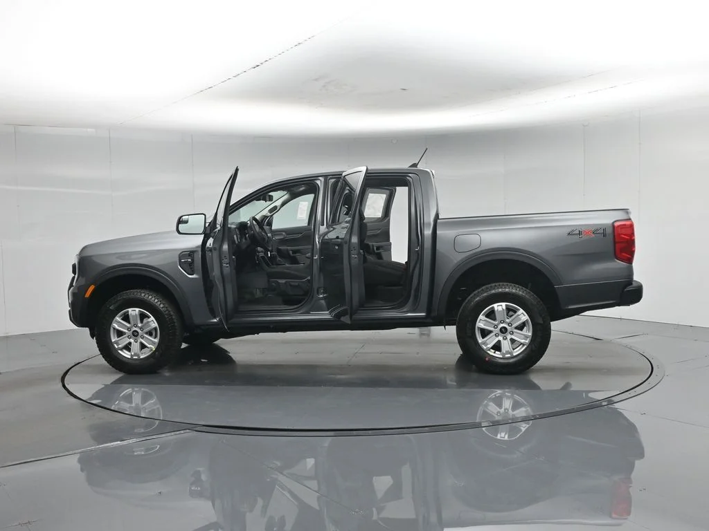 New 2026 Gray Ford XL image 37