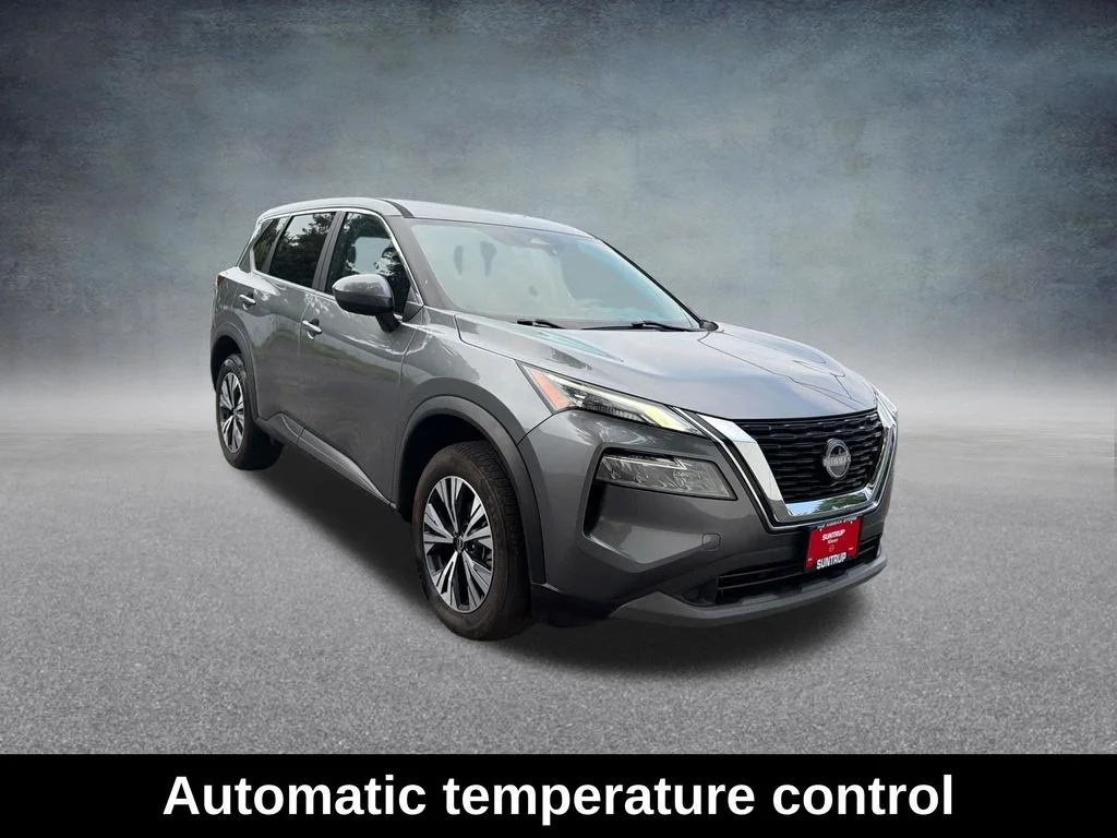 Used 2023 Gun Metallic Nissan SV image 9