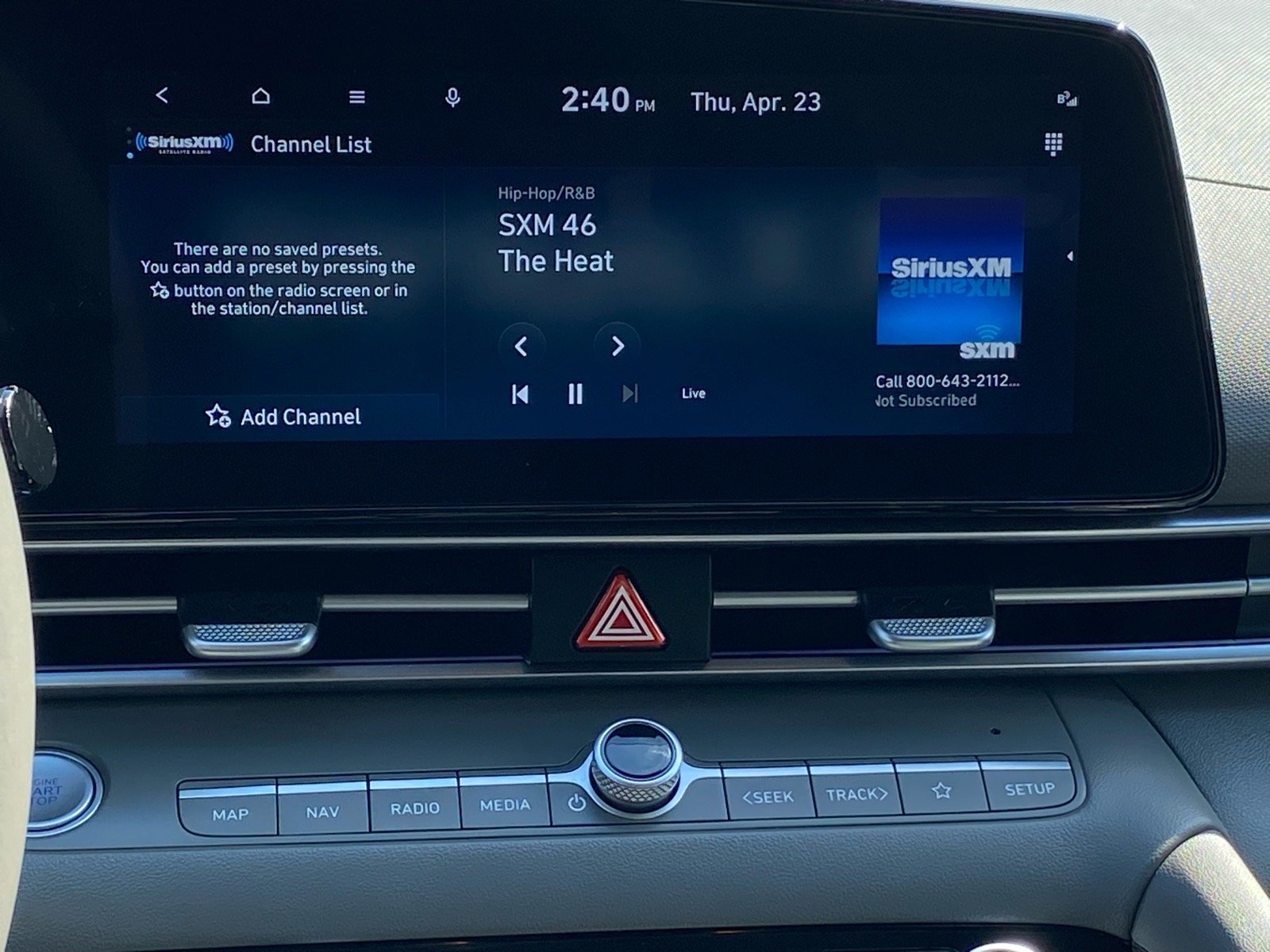 Used 2025 Black Hyundai SEL Convenience image 9