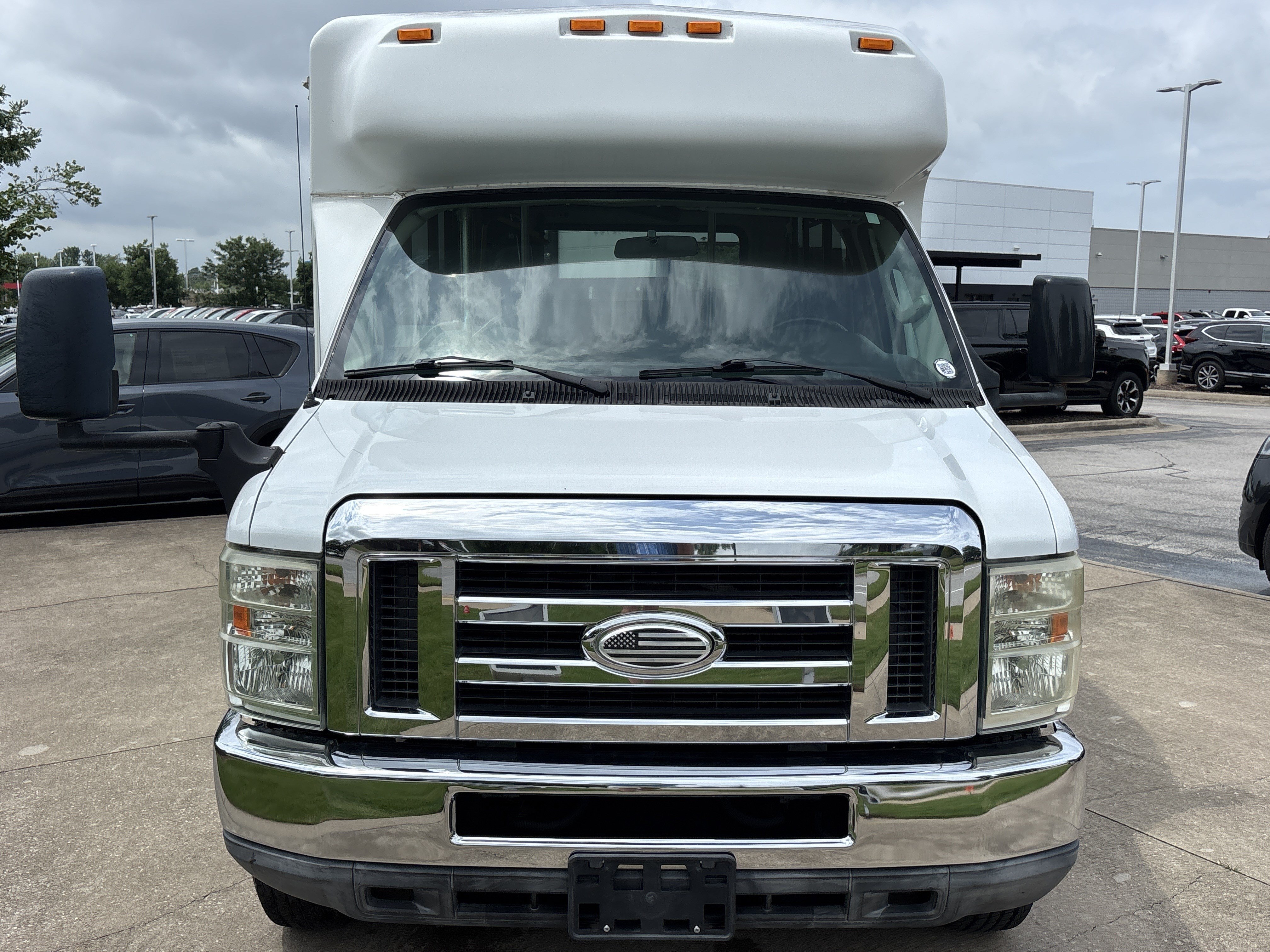 Used 2015 White Ford  image 9