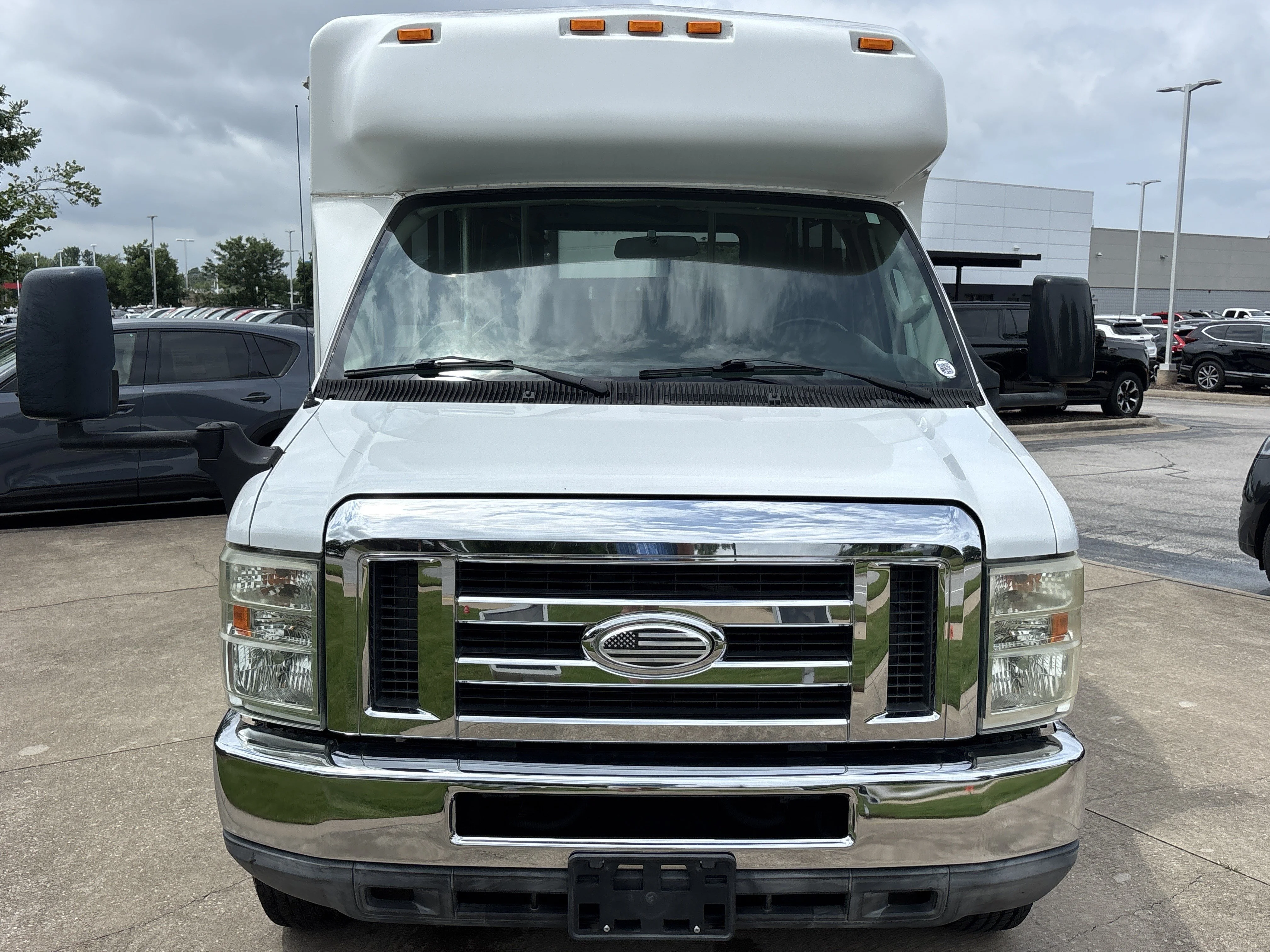 Used 2015 White Ford  image 9
