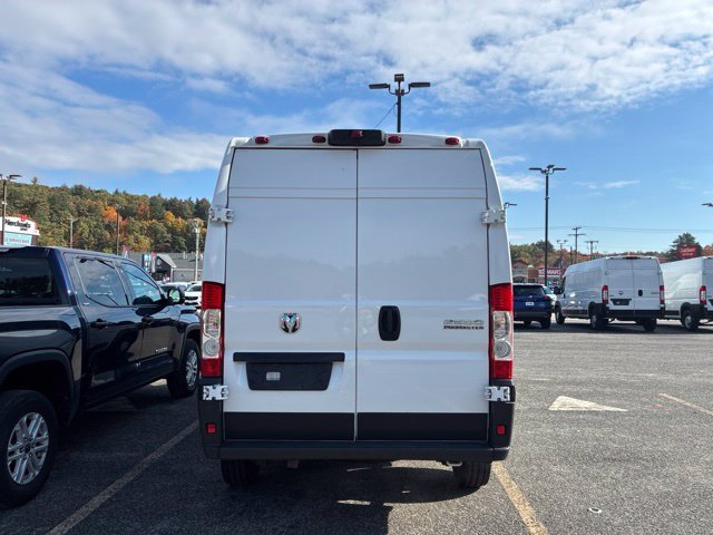 Used 2026 White Ram High Roof image 7