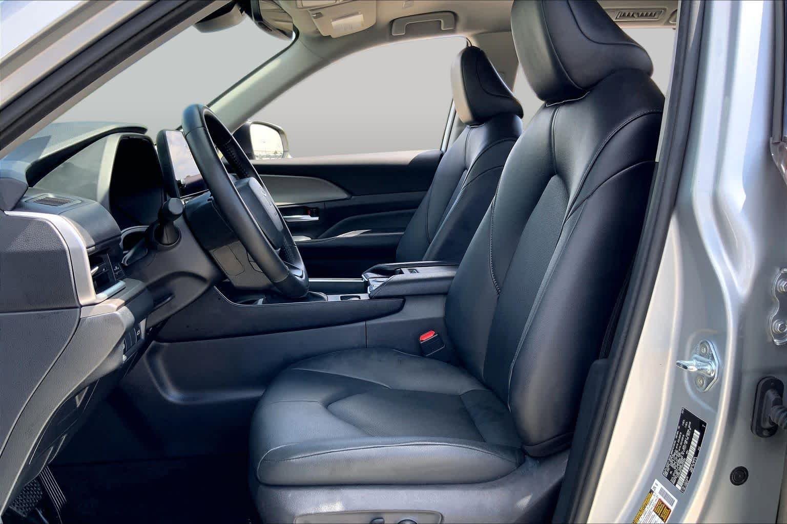 Used 2025 Celestial Silver Metallic Toyota XLE image 8