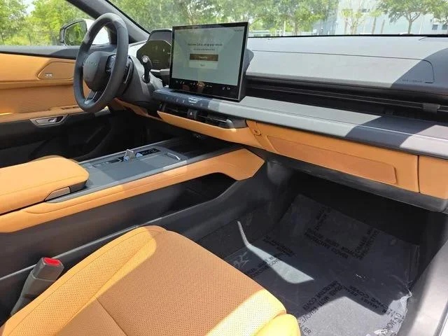 New 2026 Ultra White Lexus PREMIUM PLUS image 16