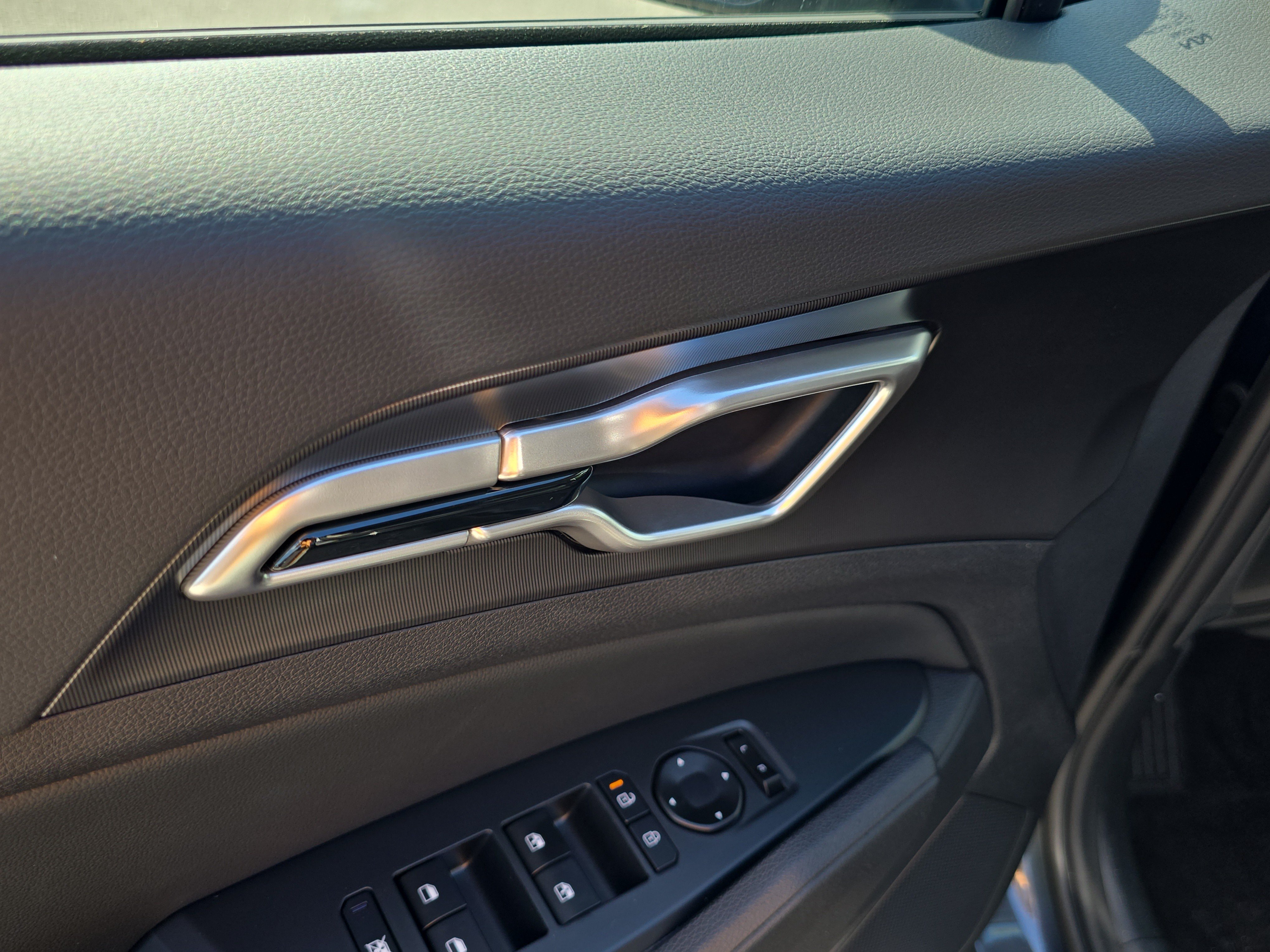 New 2026 Gravity Gray Kia EX image 19
