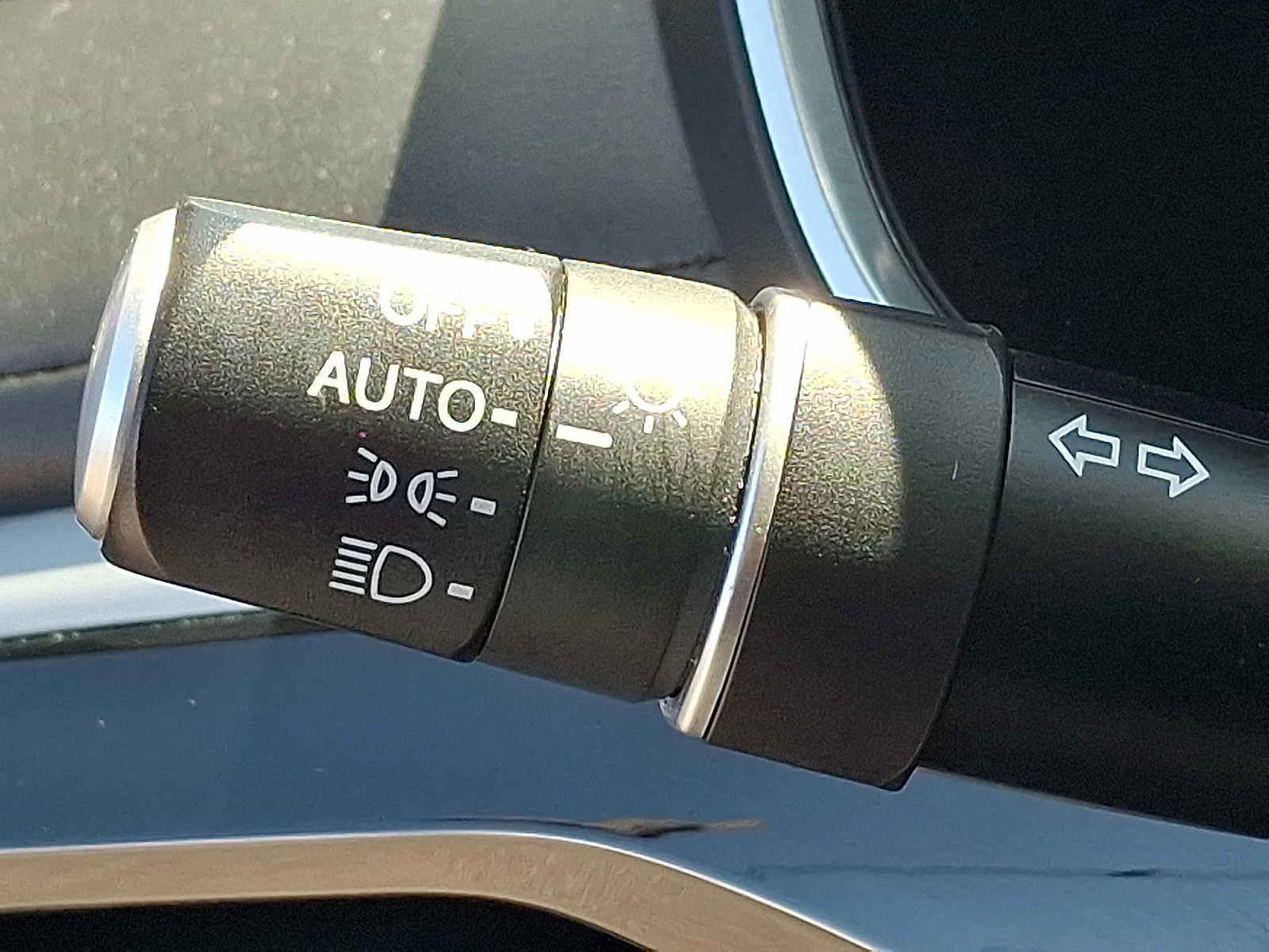 Certified Used 2023 Liquid Carbon Metallic Acura SH-AWD TECH image 26