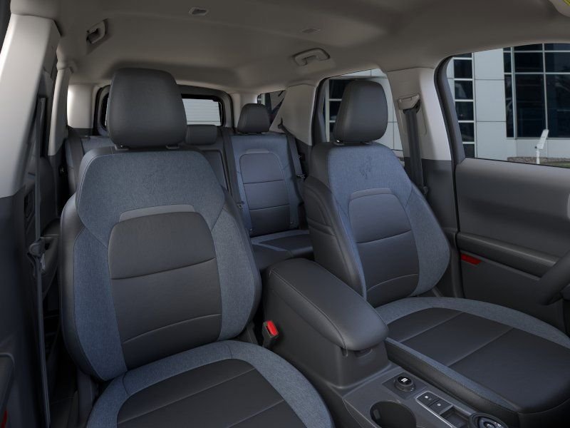 New 2025 Shadow Black Ford Outer Banks® image 10