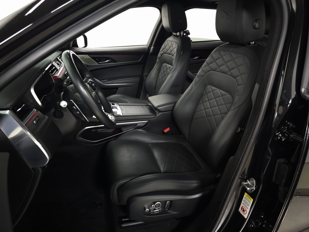 2022 JAGUAR F-PACE - Image 17