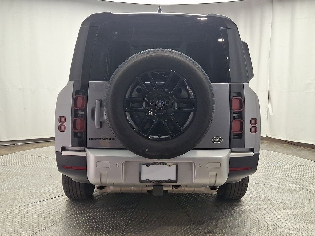 Certified Used 2023 Eiger Grey Metallic Land Rover S image 5
