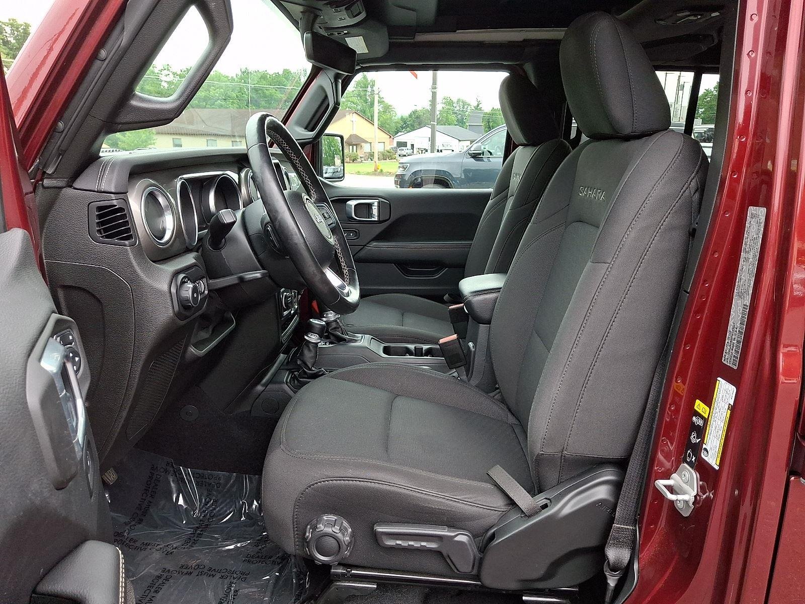 Used 2021 Snazzberry Pearlcoat Jeep Unlimited Sahara image 15