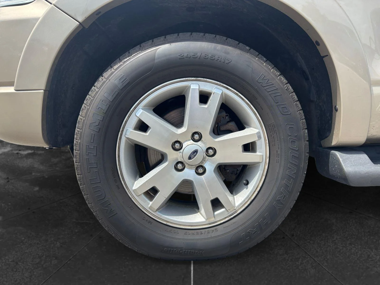 Used 2007  Ford XLT image 9