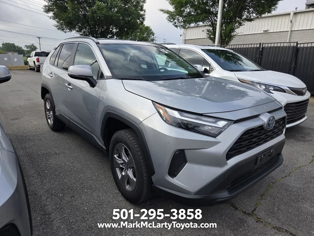 Used 2024 Silver Toyota LE image 3