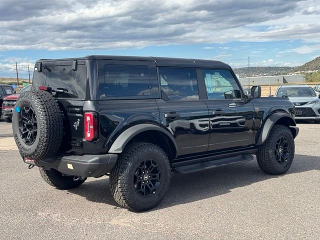 New 2026 Shadow Black Ford Badlands® image 5