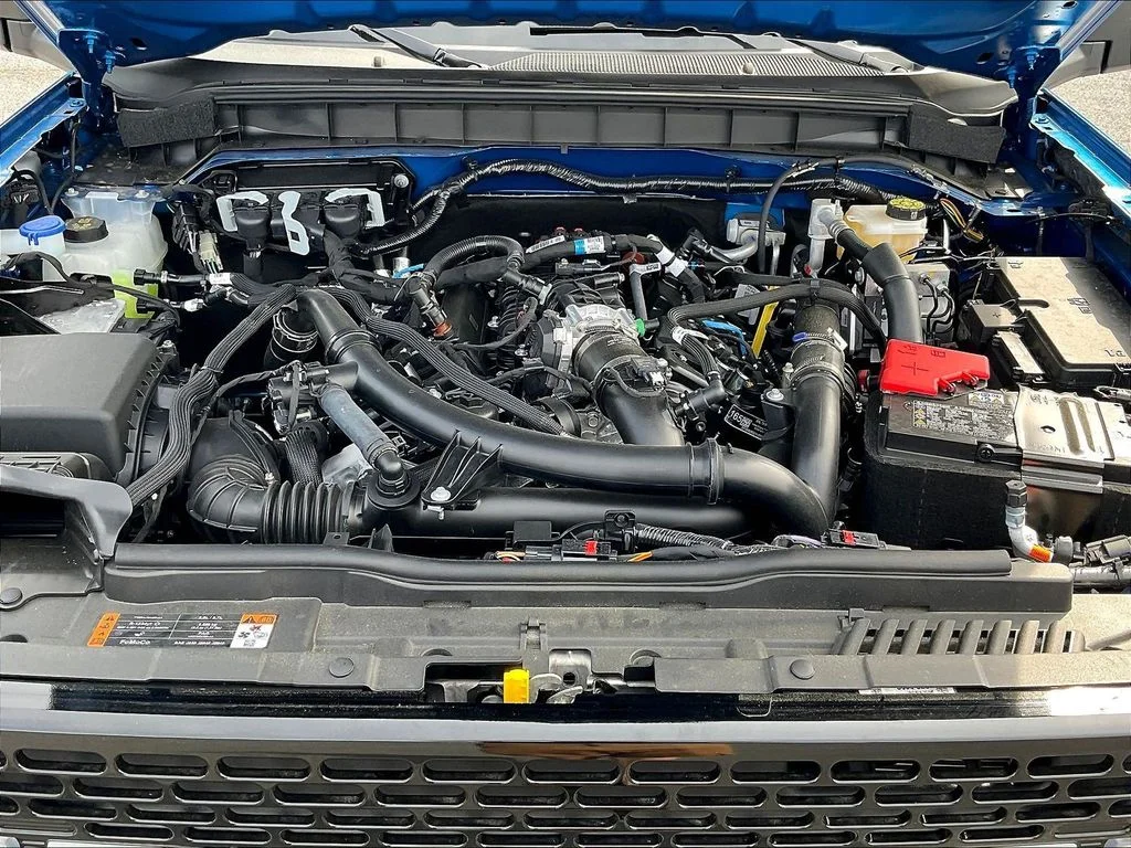 New 2026 Velocity Blue Metallic Ford Badlands® image 9
