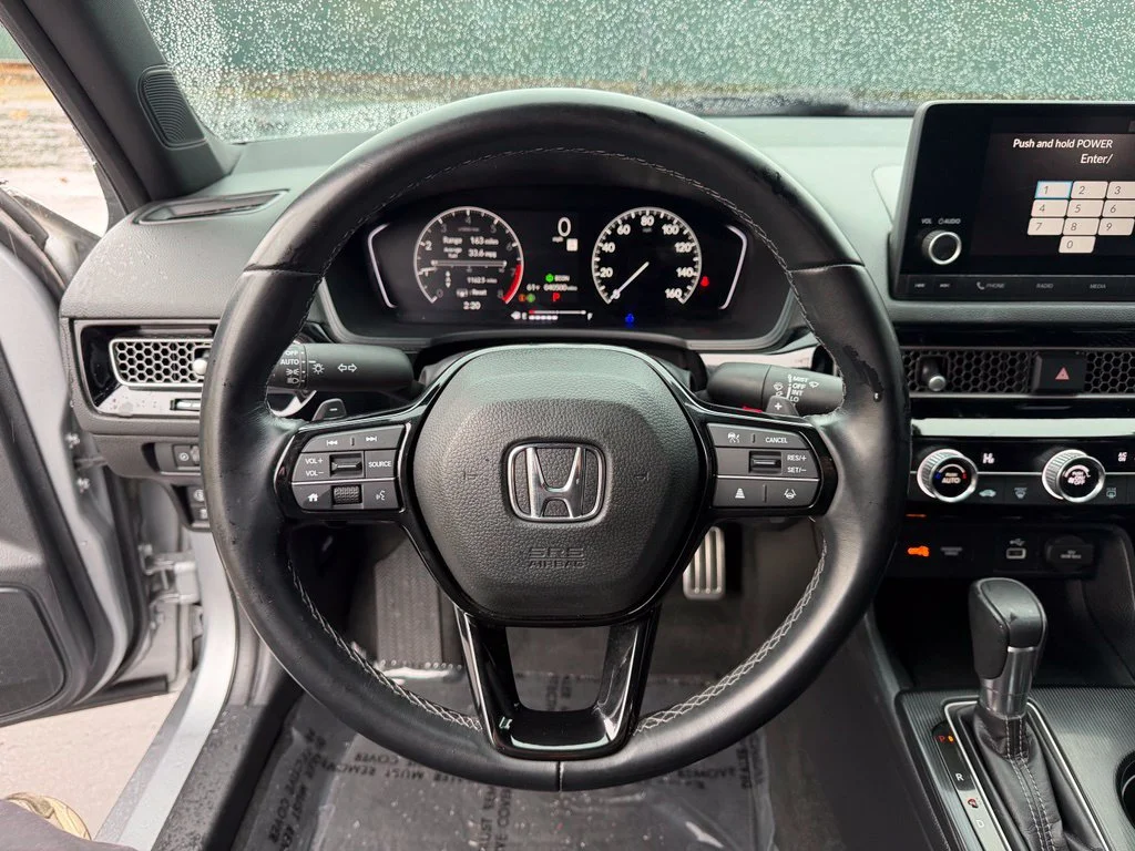 Used 2023 Lunar Silver Metallic Honda Sport image 18