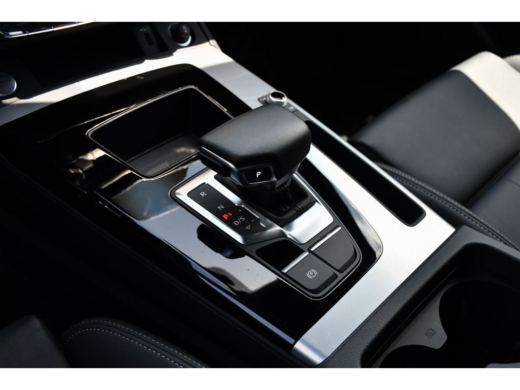 Used 2025 Whi Audi S line Premium image 37