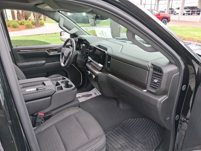 Used 2024 Onyx Black GMC Elevation image 11