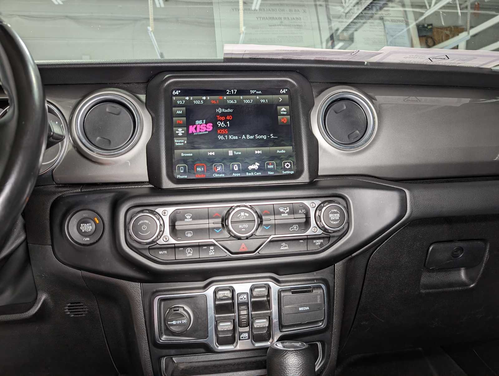 2022 Jeep Wrangler Unlimited Sahara - Photo 33