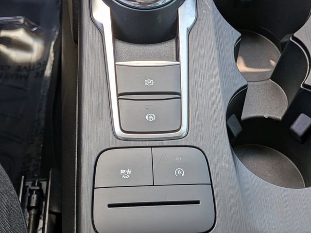 Used 2024 White Ford Active image 32