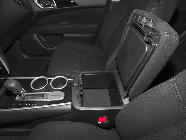 Used 2013 Dark Slate Nissan SL image 19