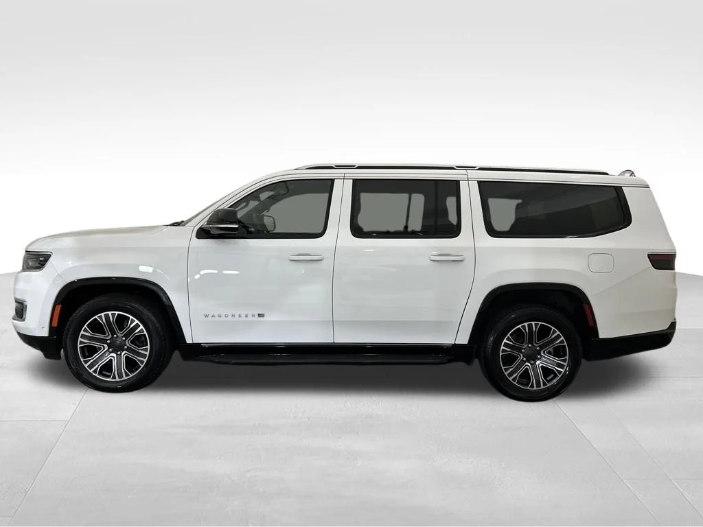 Used 2024 White Jeep Series II image 2