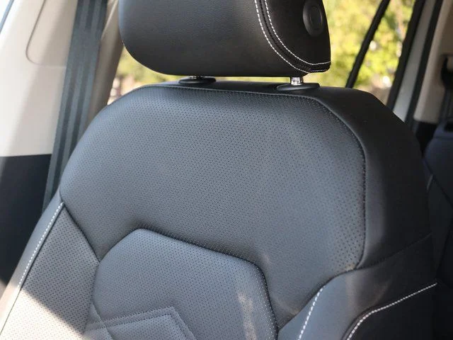 2026 Volkswagen Atlas SE w/Tech - Photo 8