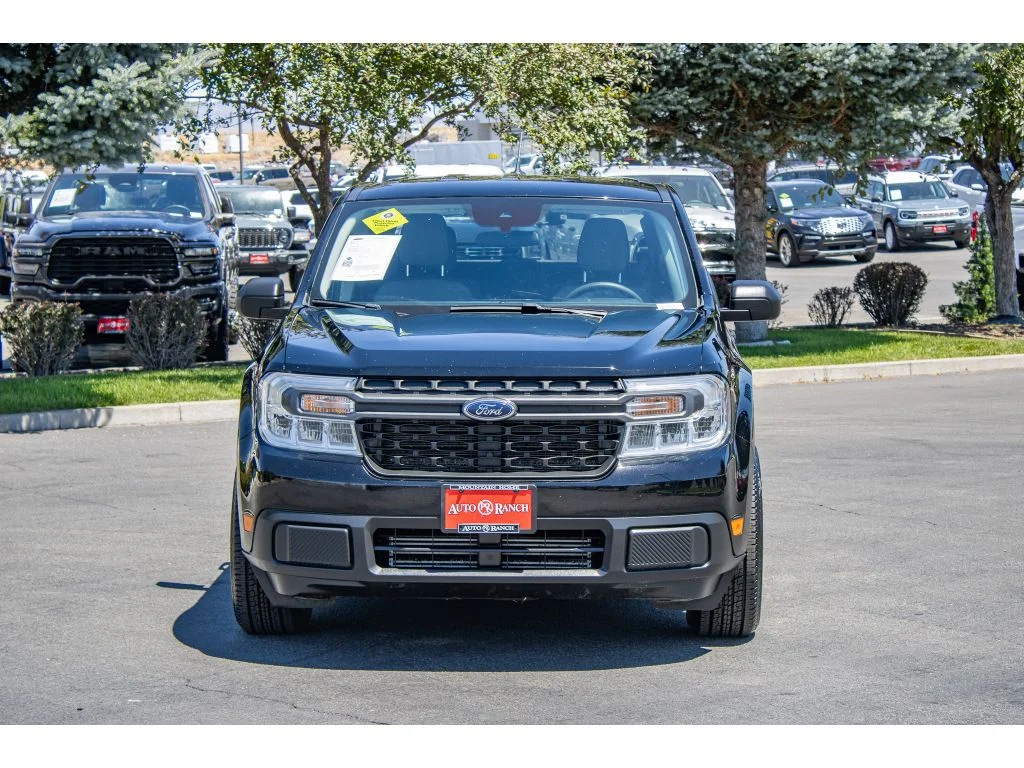 Used 2024 Shadow Black Ford XLT image 3