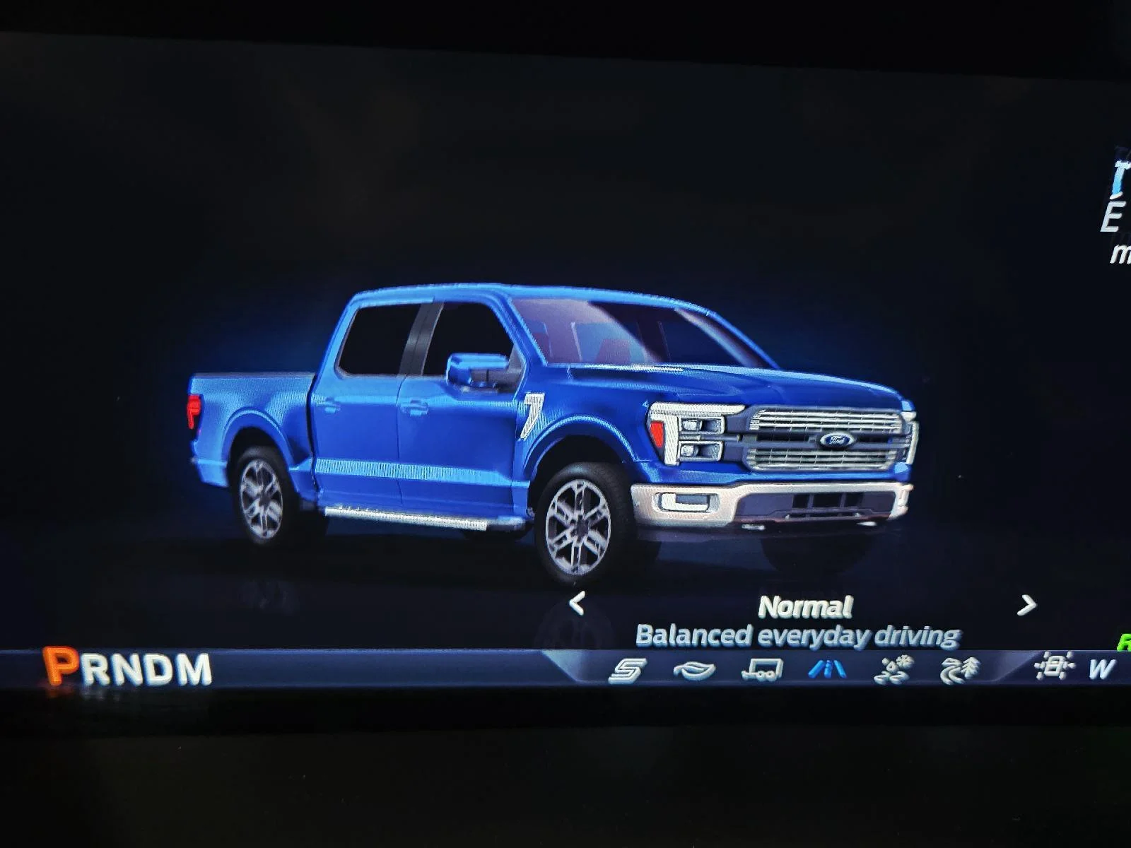 Used 2024 Rapid Red Metallic Tinted Clearcoat Ford XLT image 46
