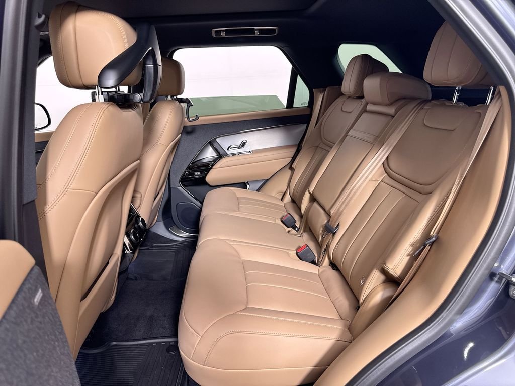 New 2026 Varesine Blue Land Rover SE image 21