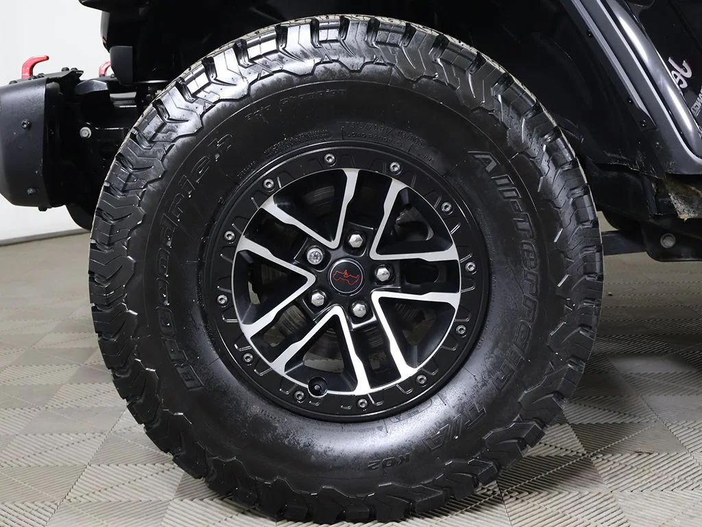 Used 2024 Black Jeep Rubicon X image 22