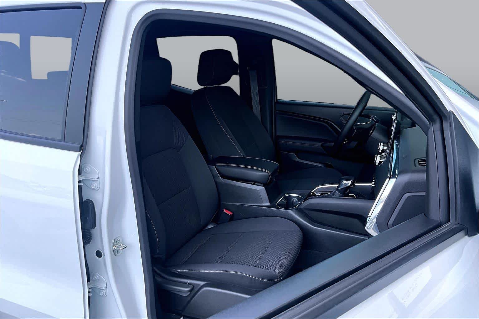 Used 2024 Summit White GMC 2WD Elevation image 9